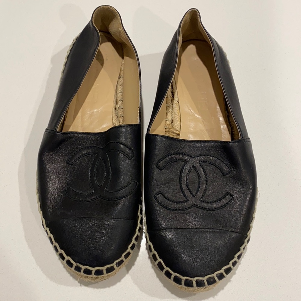 Black leather Chanel espadrille